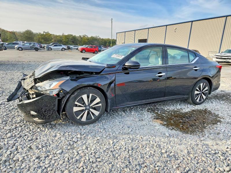 2019 NISSAN ALTIMA SV — VIN 1N4BL4DV8KC147090