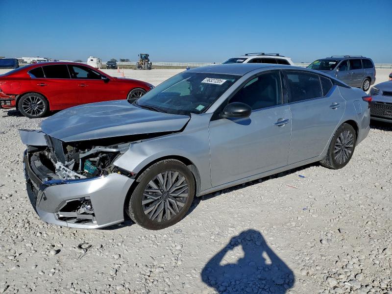 2024 NISSAN ALTIMA SV — VIN 1N4BL4DV3RN405739