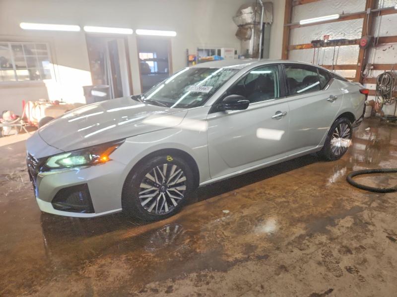 2025 NISSAN ALTIMA SV — VIN 1N4BL4DV0SN394642