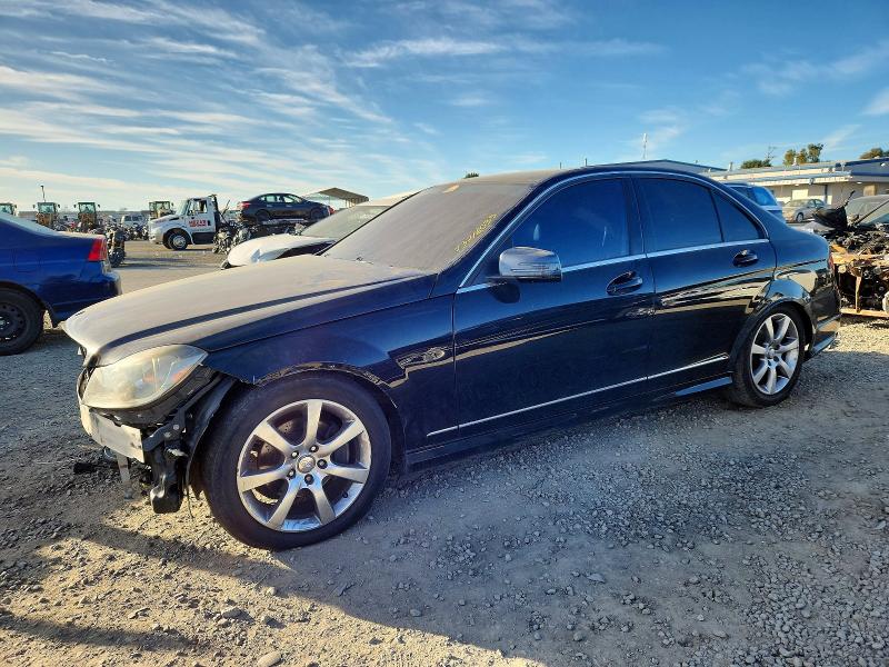 2013 MERCEDES-BENZ C 250 — VIN WDDGF4HBXDA795882