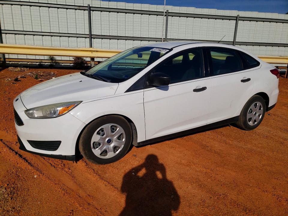 2016 FORD FOCUS — VIN 1FADP3E23GL298275