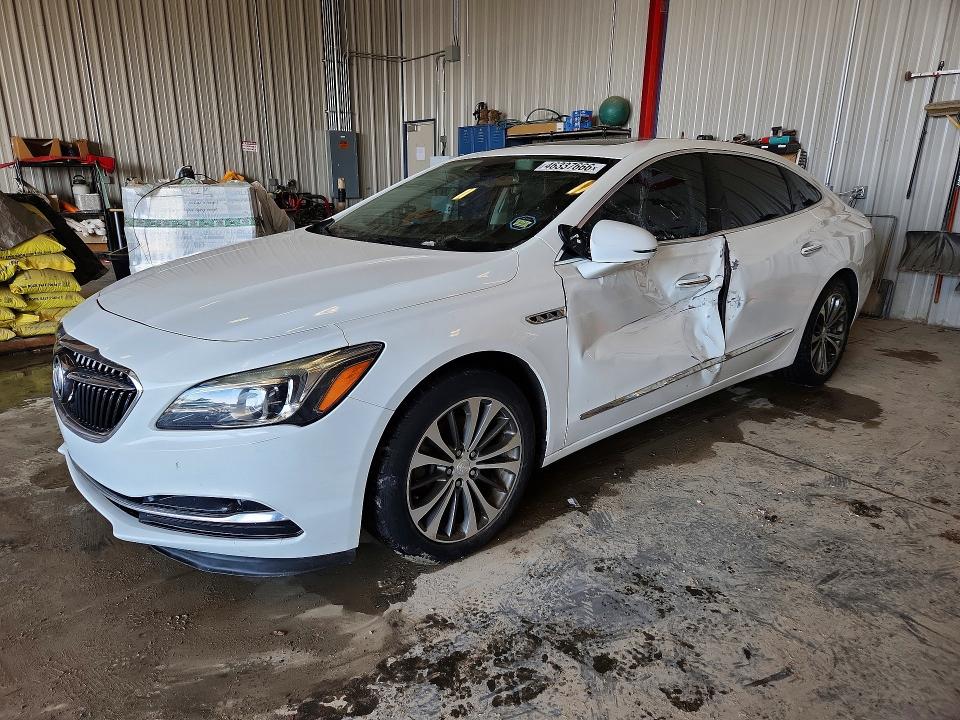 2017 BUICK LACROSSE — VIN 1G4ZR5SS9HU166588