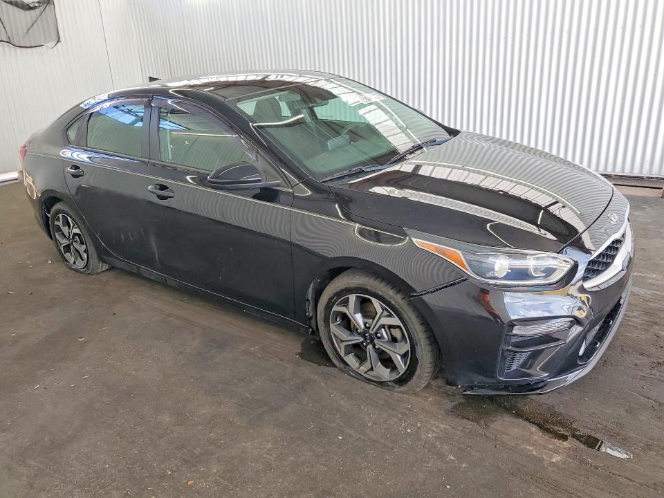 3KPF24AD8LE225890