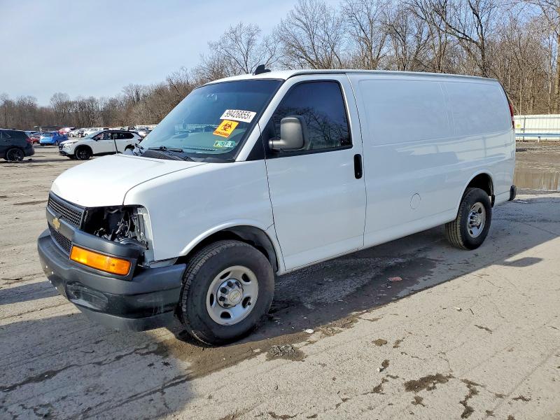 2021 CHEVROLET EXPRESS G2500 — VIN 1GCWGAFP4M1309373