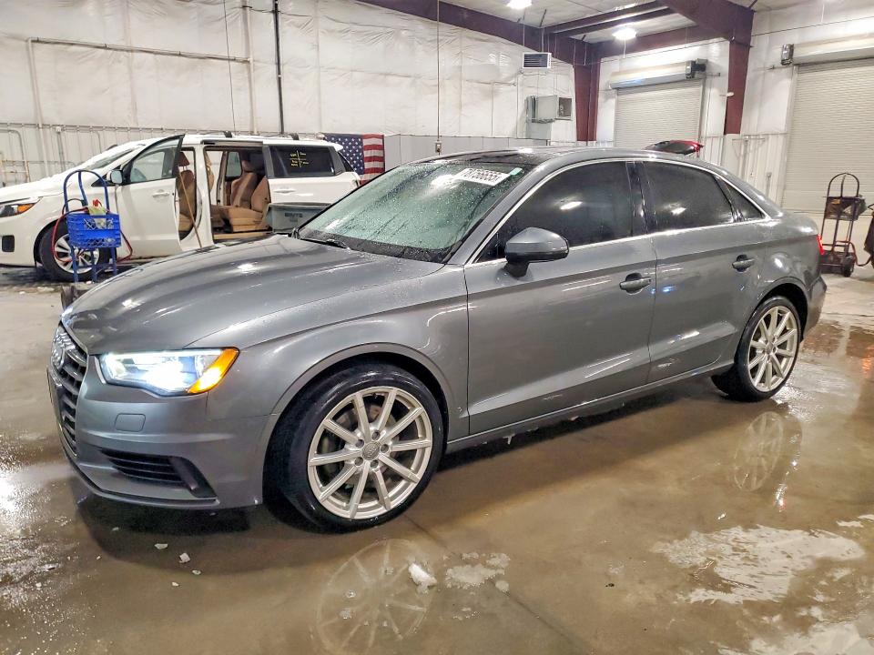 2015 AUDI A3 — VIN WAUEFGFF9F1120761
