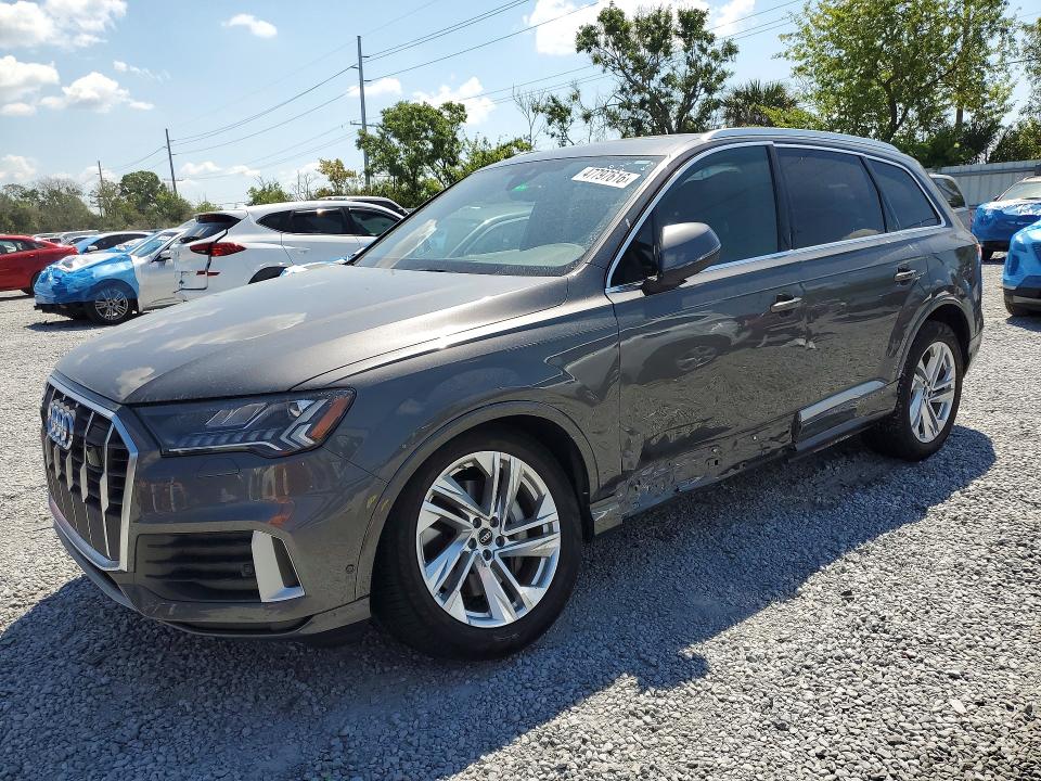 2023 AUDI Q7 — VIN WA1LCBF7XPD010116
