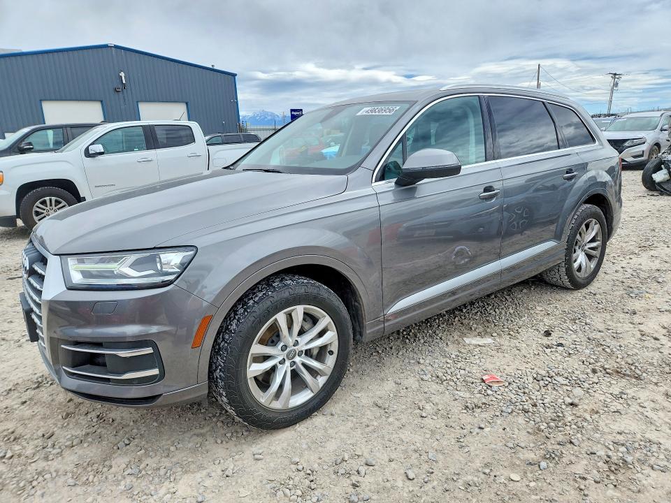 2017 AUDI Q7 — VIN WA1AAAF73HD025520