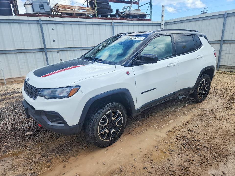 2024 JEEP COMPASS — VIN 3C4NJDDNXRT144882