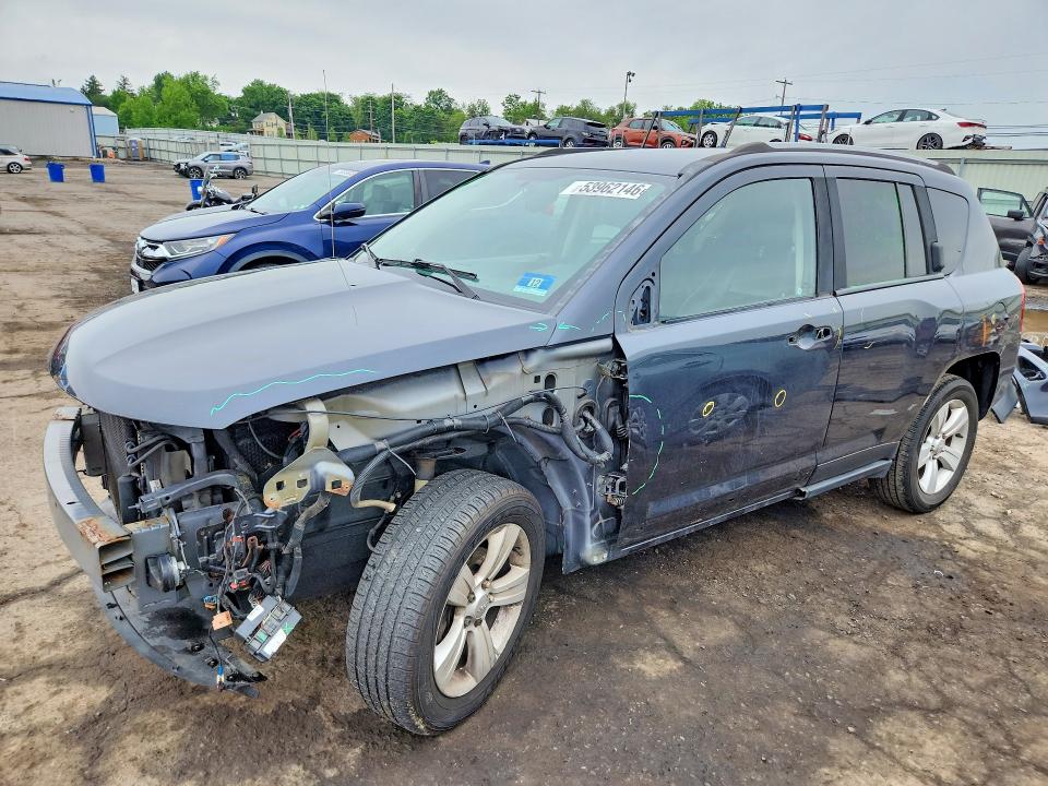 2016 JEEP COMPASS — VIN 1C4NJDEB1GD544482