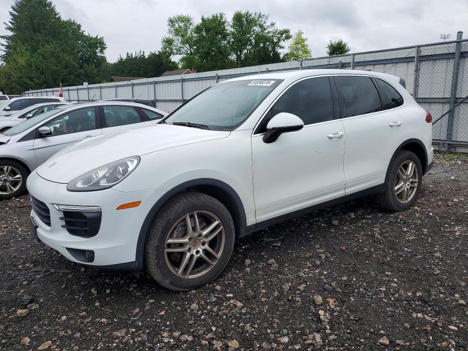 2016 PORSCHE CAYENNE — VIN WP1AA2A2XGKA37972