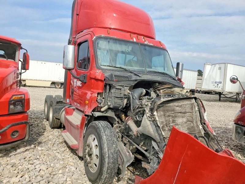 2018 FREIGHTLINER CASCADIA 125 — VIN 1FUJGEDV3JLJN7100