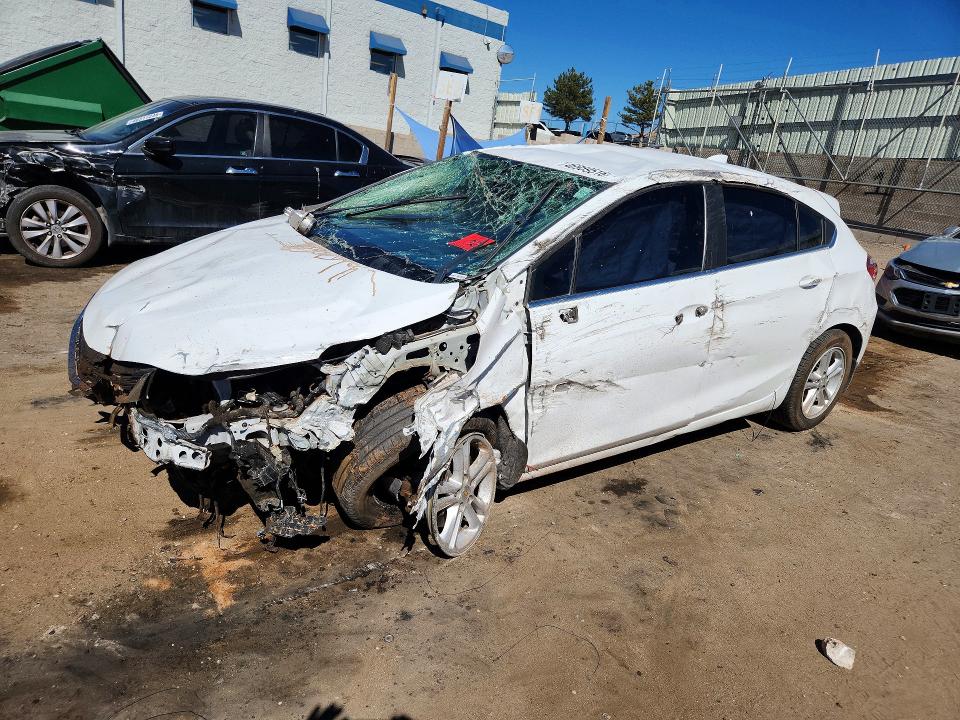 2018 CHEVROLET CRUZE — VIN 3G1BE6SM4JS560944