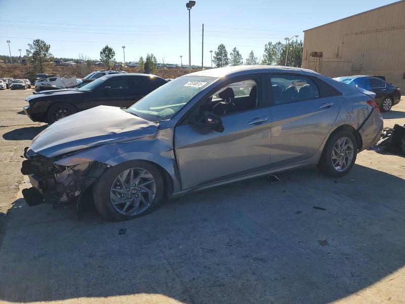 2024 HYUNDAI ELANTRA — VIN KMHLM4DJ4RU111132