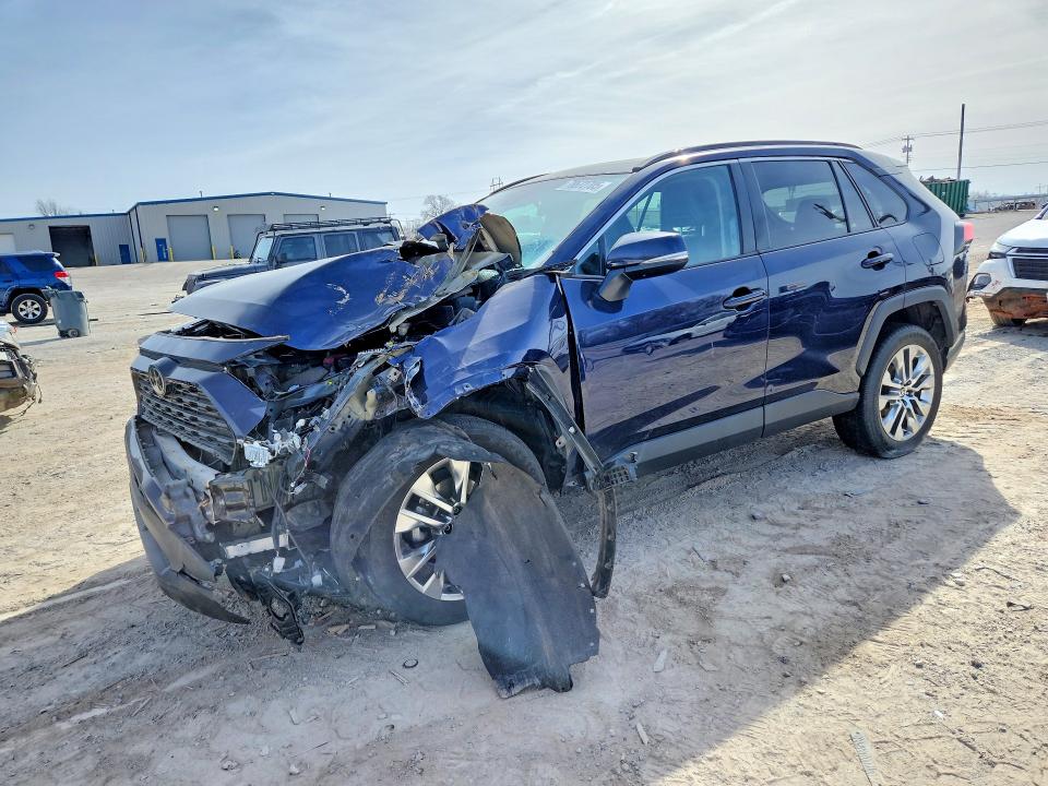 2021 TOYOTA RAV4 — VIN 2T3A1RFV1MW205479