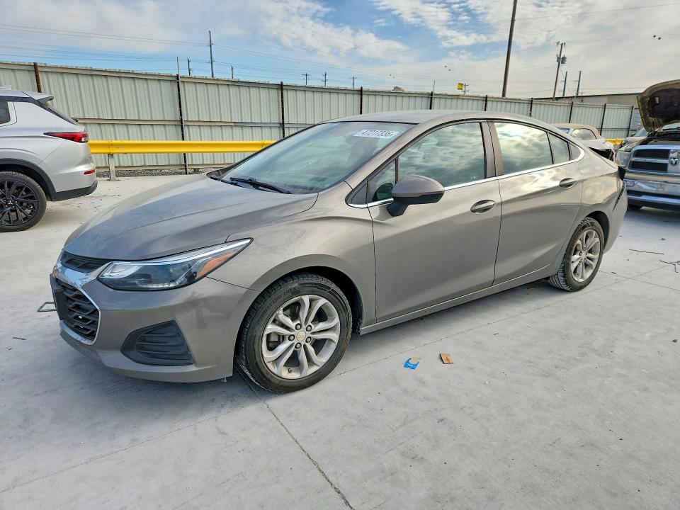 2019 CHEVROLET CRUZE — VIN 1G1BE5SM8K7112054