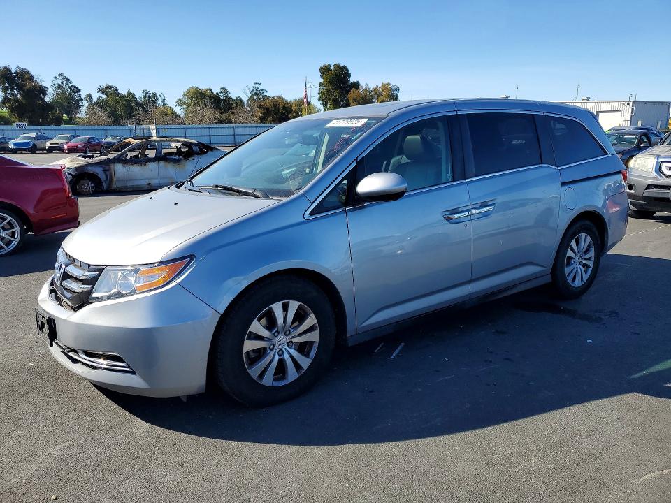 2016 HONDA ODYSSEY — VIN 5FNRL5H6XGB051375