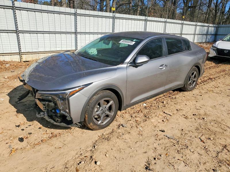 2025 KIA K4 — VIN 3KPFT4DE5SE118814