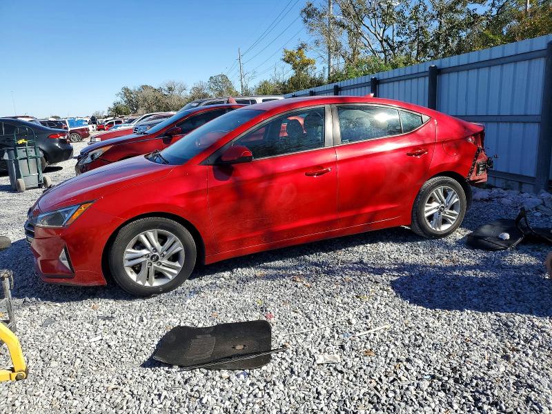 2020 HYUNDAI ELANTRA SE — VIN 5NPD84LF7LH556010