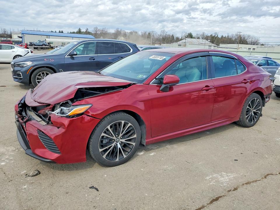 2018 TOYOTA CAMRY — VIN 4T1B11HK0JU543081