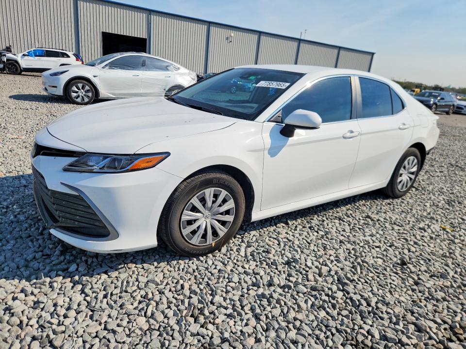 2023 TOYOTA CAMRY HYB — VIN 4T1C31AK2PU058474