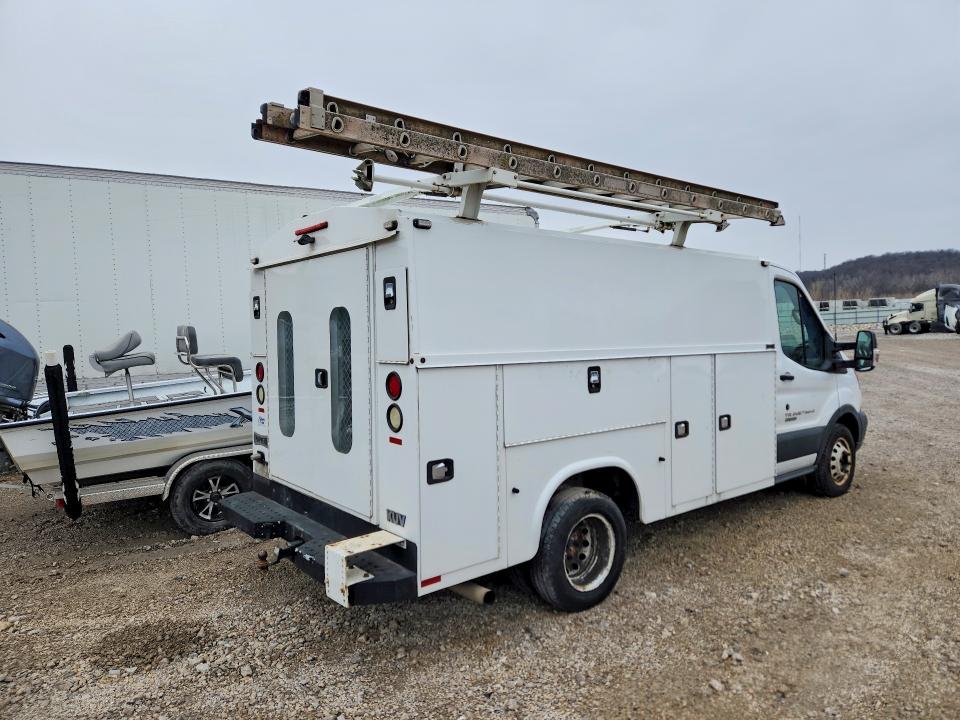 1FDBF6PV8HKA42522