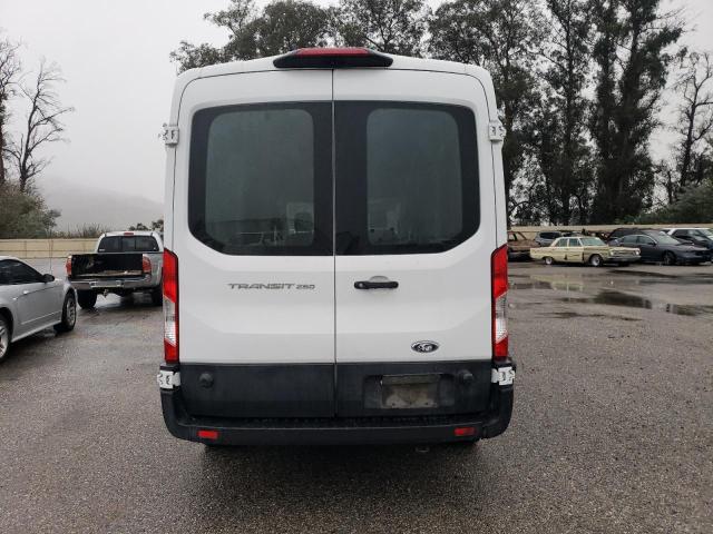 1FTYR2CM2KKA61439