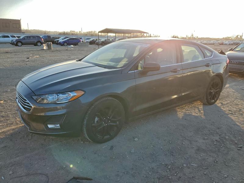 2019 FORD FUSION SE — VIN 3FA6P0HD1KR283885