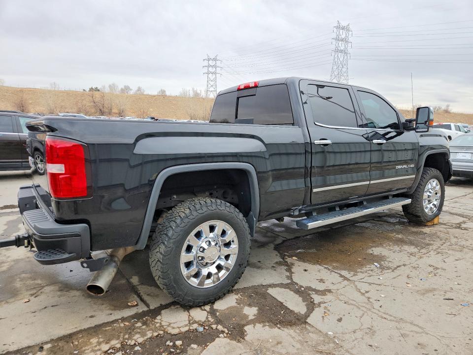 1GT12UE85GF180104