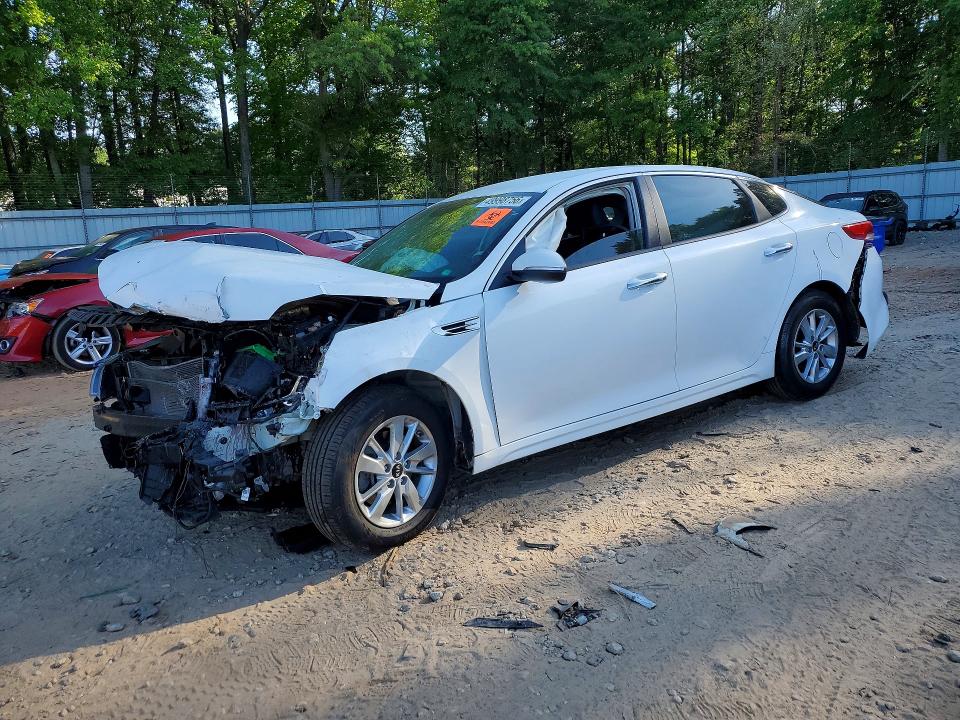 2016 KIA OPTIMA — VIN KNAGT4L39G5092822