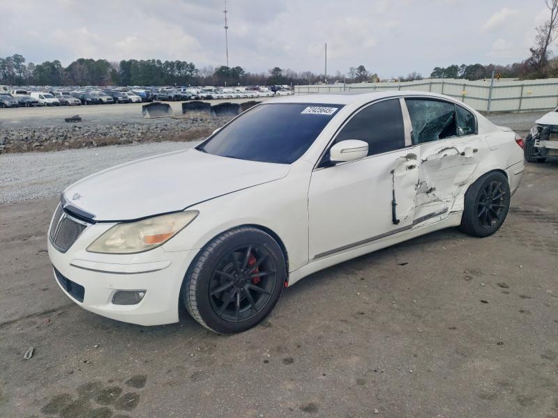 2011 HYUNDAI GENESIS 4. — VIN KMHGC4DF7BU132983