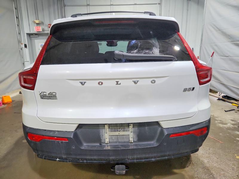 YV4L12UK2R2238464