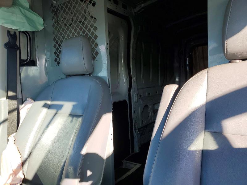 1FTYR2CM0KKA39357