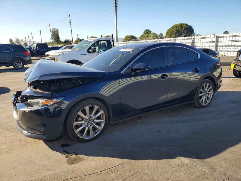 2021 MAZDA 3 — VIN JM1BPACL7M1325082