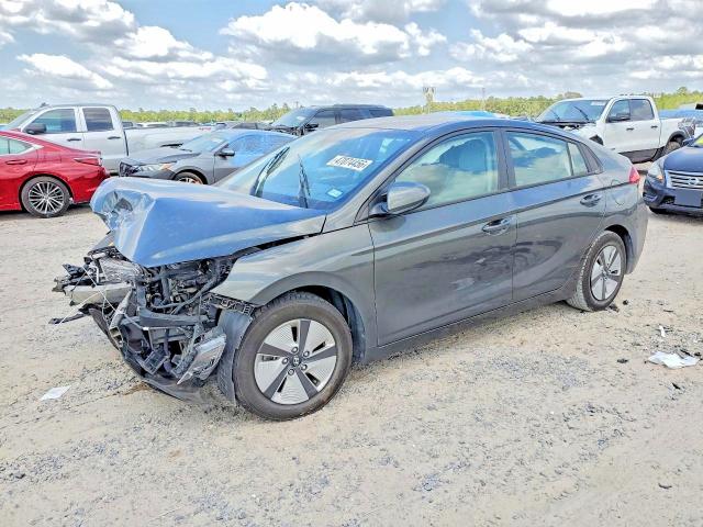 2022 HYUNDAI IONIQ HYBRID — VIN KMHC65LC6NU281327