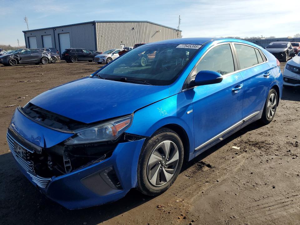 2017 HYUNDAI IONIQ — VIN KMHC75LCXHU028027