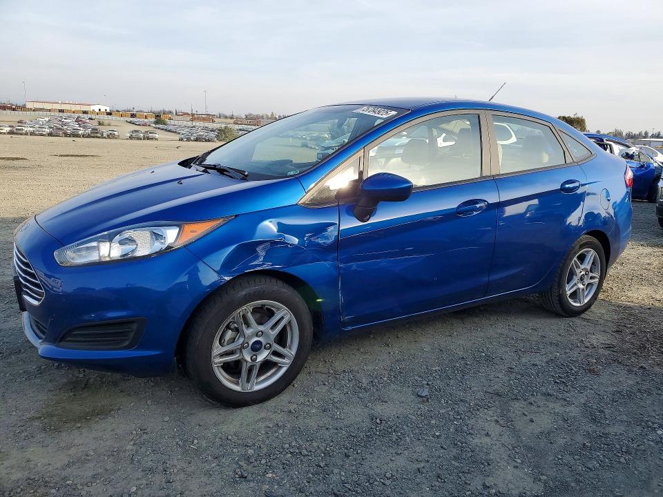 2018 FORD FIESTA — VIN 3FADP4BJ4JM104859