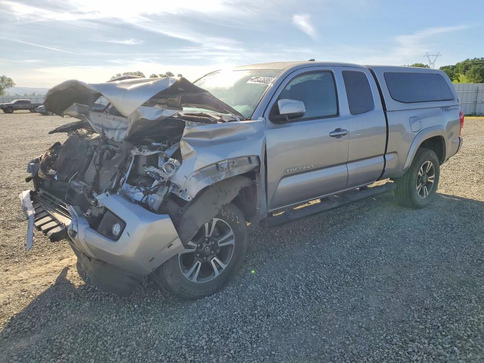 2016 TOYOTA TACOMA — VIN 5TFRZ5CN8GX018409