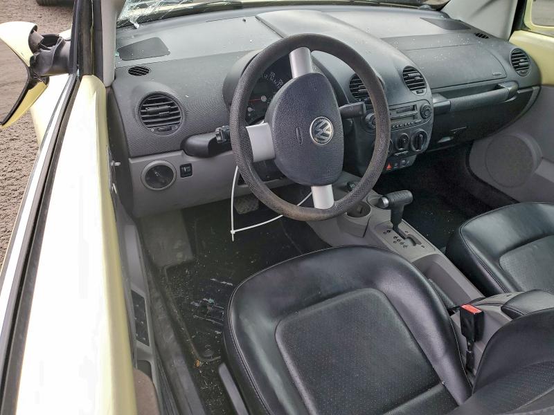 3VWCK21Y83M315702