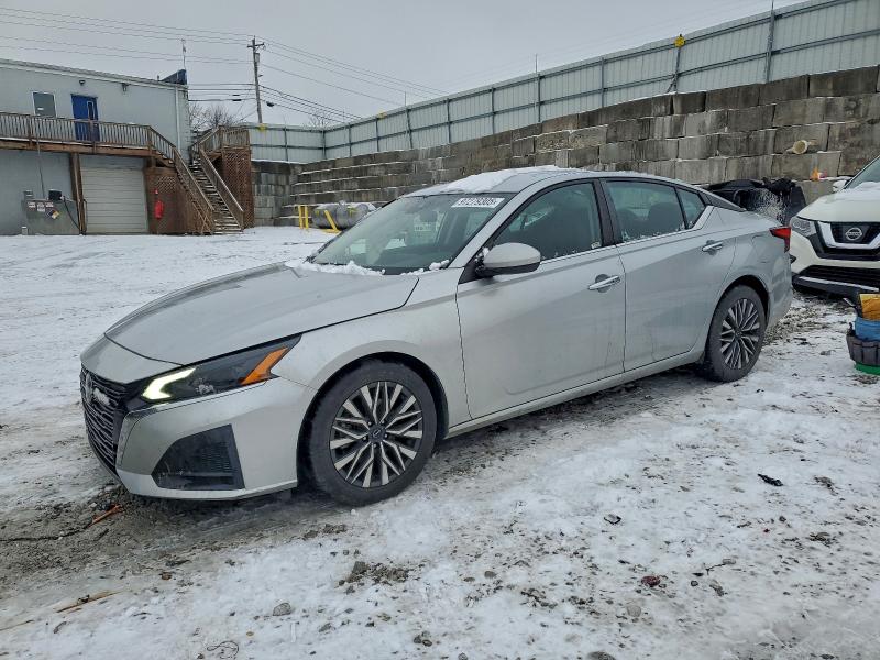 2023 NISSAN ALTIMA SV — VIN 1N4BL4DV8PN366403