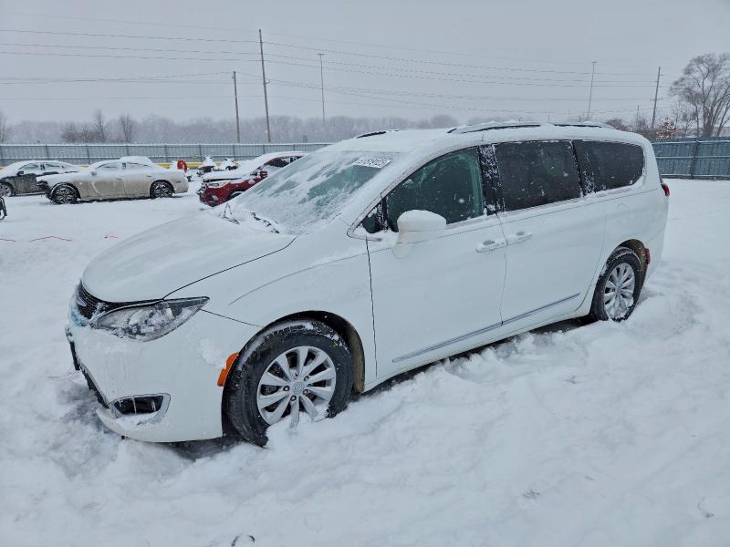 2019 CHRYSLER PACIFICA T — VIN 2C4RC1BG7KR539772