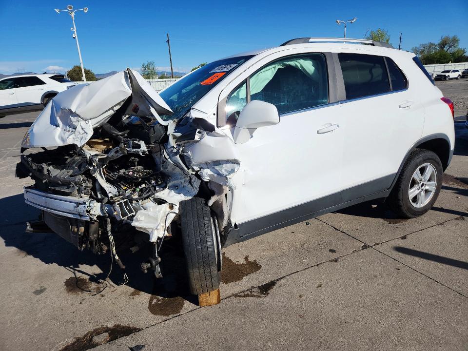 2016 CHEVROLET TRAX — VIN 3GNCJPSB2GL187814