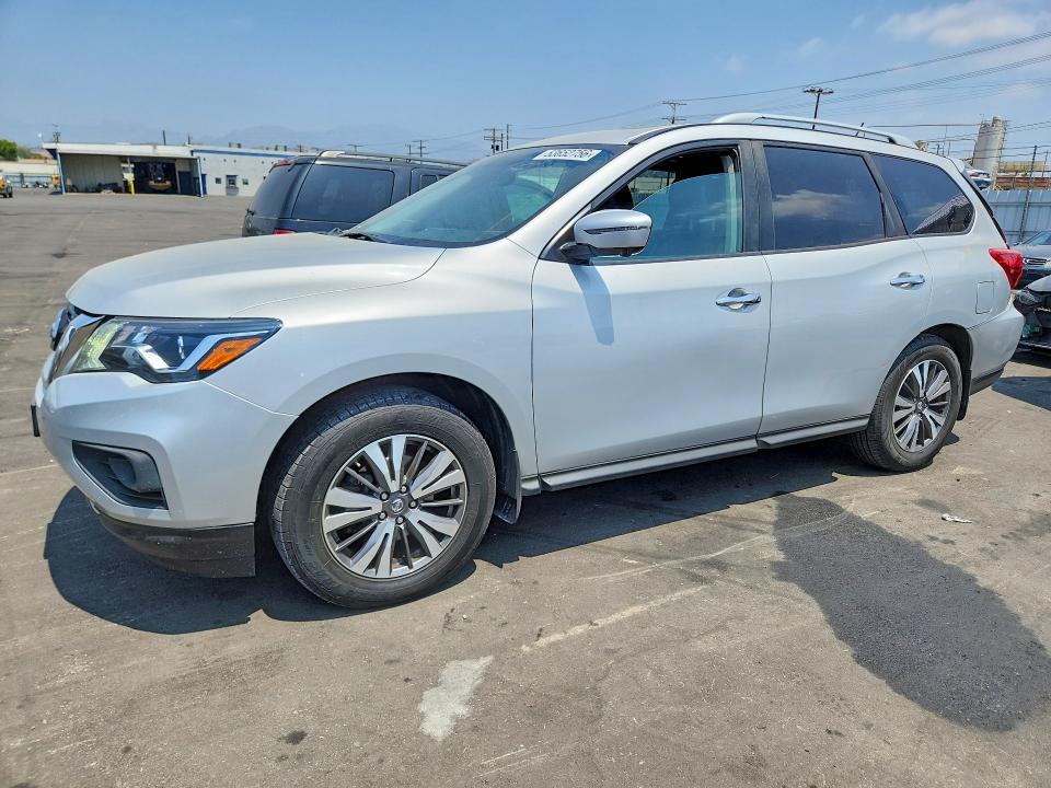 2017 NISSAN PATHFINDER — VIN 5N1DR2MN9HC901401