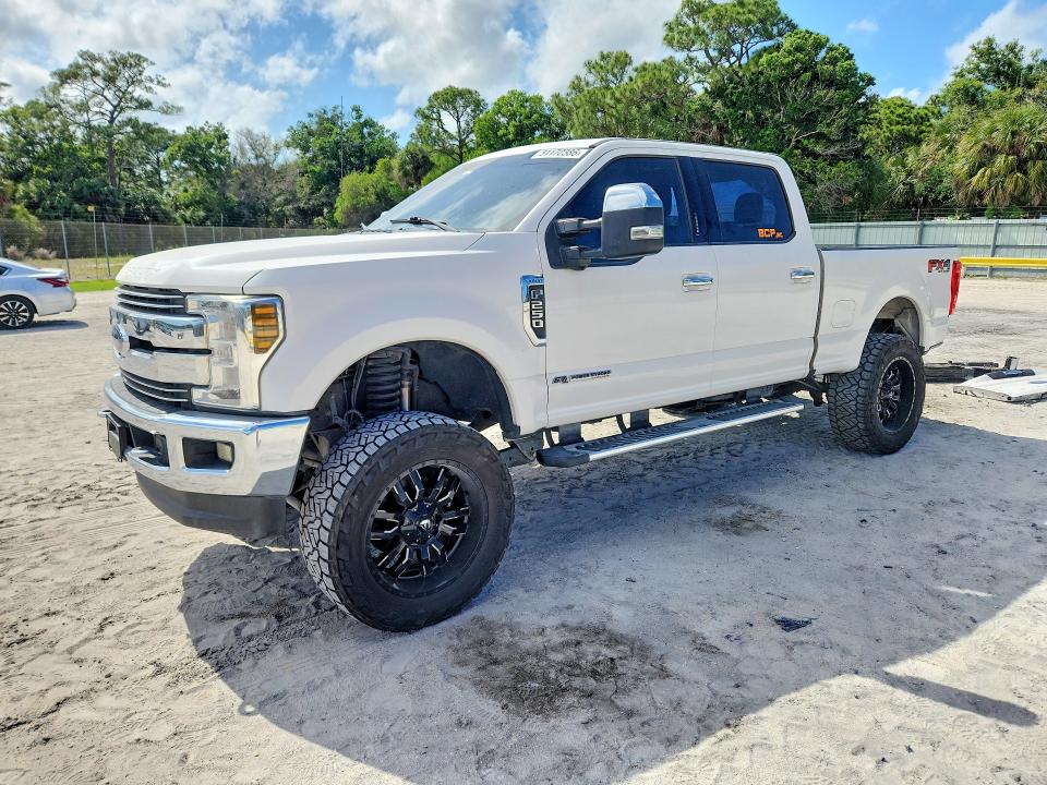 2018 FORD F250 — VIN 1FT7W2BT0JEC75212