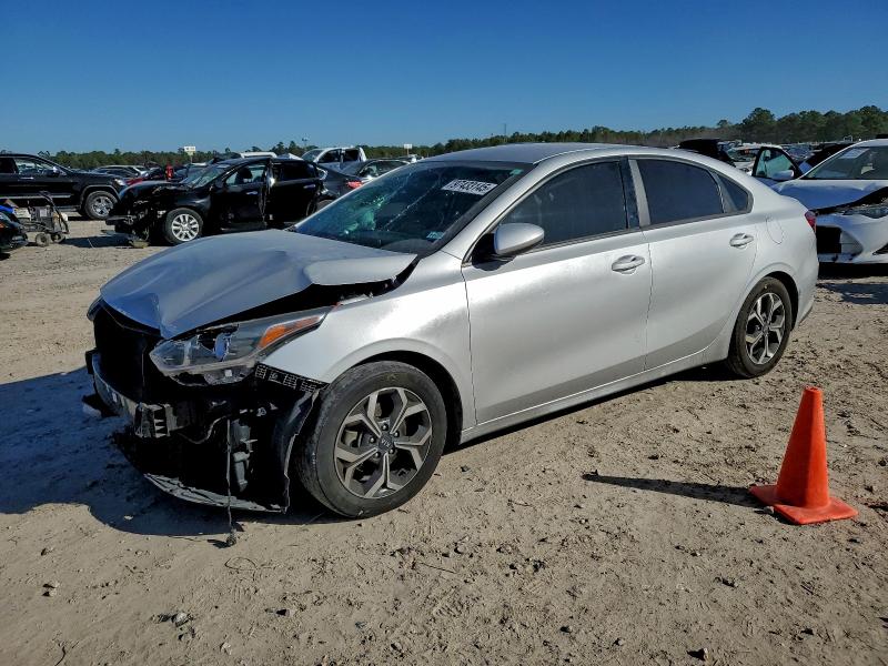 2021 KIA FORTE — VIN 3KPF24AD2ME279722