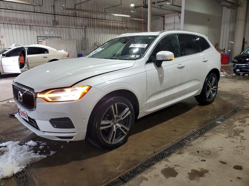 2018 VOLVO XC60 — VIN LYV102RKXJB069576