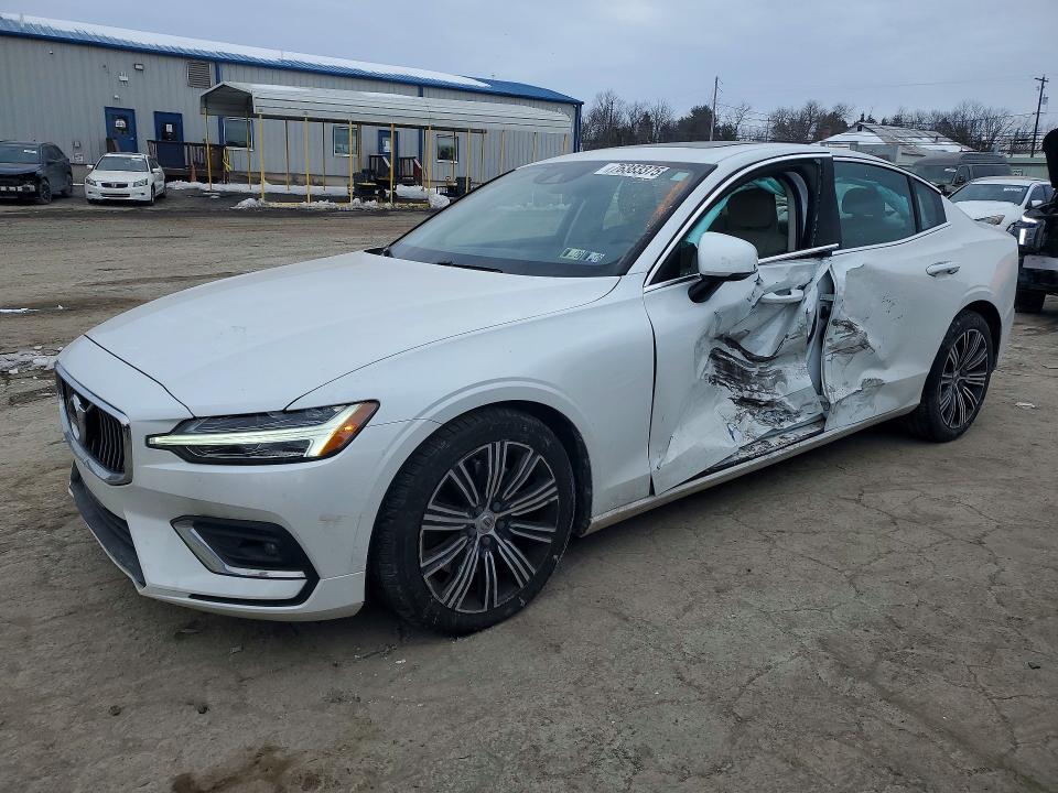 2019 VOLVO S60 — VIN 7JRA22TL3KG013000