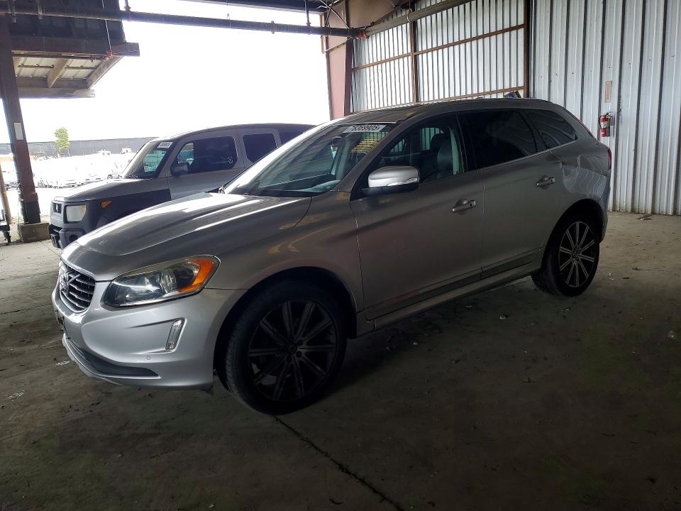 2016 VOLVO XC60 — VIN YV440MDK0G2830333