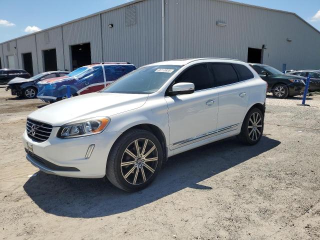 2017 VOLVO XC60 — VIN YV449MRU9H2009703
