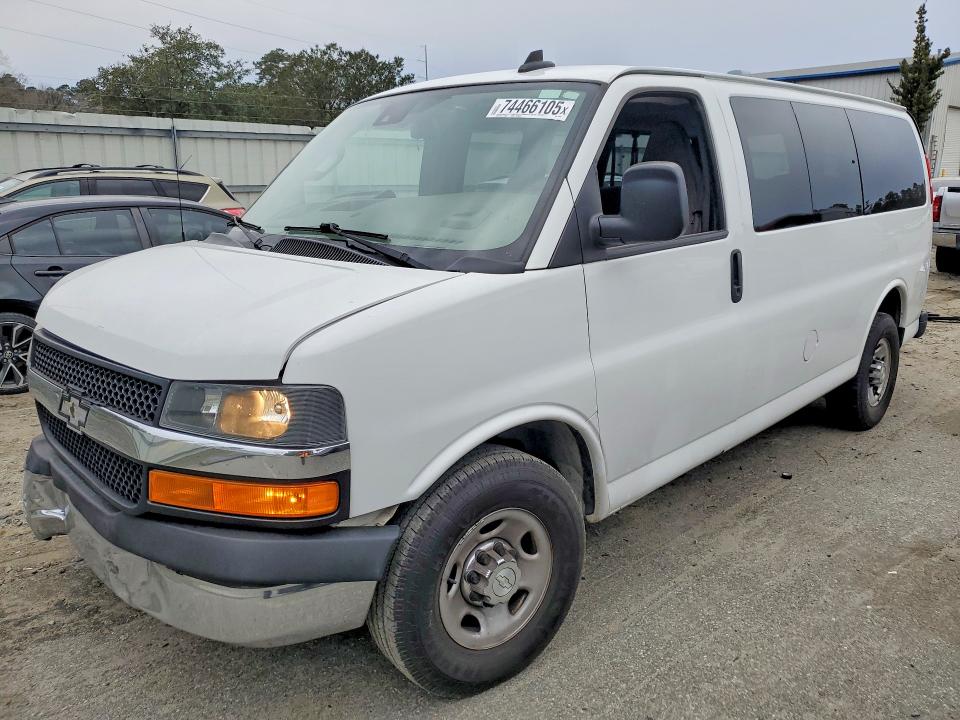 2019 CHEVROLET EXPRESS G2500 — VIN 1GAWGFFG9K1220529