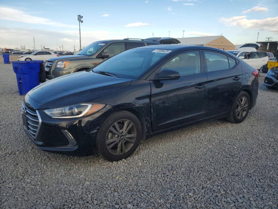 2017 HYUNDAI ELANTRA — VIN 5NPD84LF7HH132978